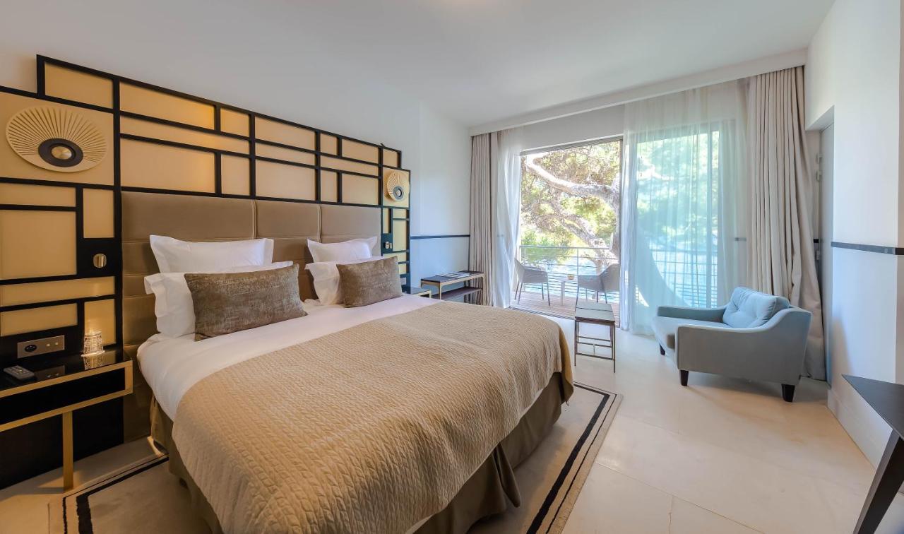 Hotel Les Roches Blanches 5*